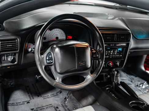 Used 2002 Chevrolet Camaro Z28 w/ SS Performance/Appearance Pkg image 22