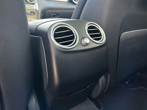 Used 2019 Mercedes-Benz GLC 43 AMG GLC 43 AMG image 20