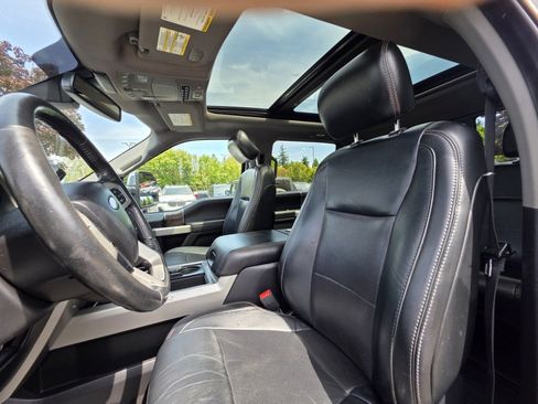 Used 2019 Ford F350 Lariat w/ Lariat Ultimate Package AWD/4WD image 14