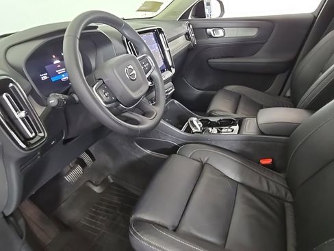 Certified 2023 Volvo XC40 B5 Plus w/ Driver Assist Package image 22