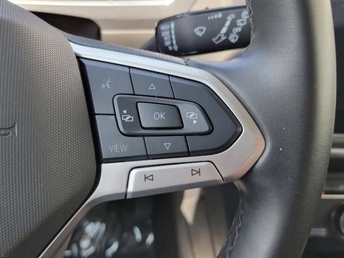 Used 2024 Volkswagen Tiguan Wolfsburg Edition AWD/4WD image 17