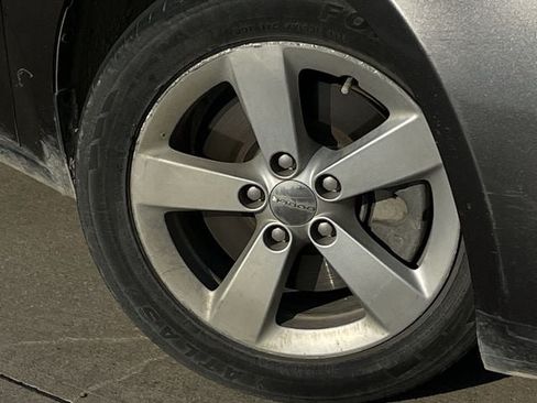 Used 2015 Dodge Dart SXT FWD image 9