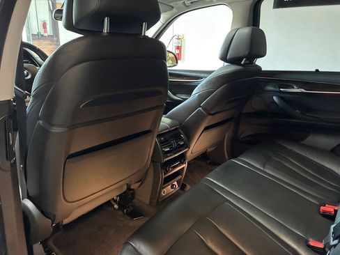 Used 2015 BMW X5 xDrive50i AWD/4WD image 23