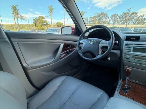 Used 2008 Toyota Camry XLE image 24