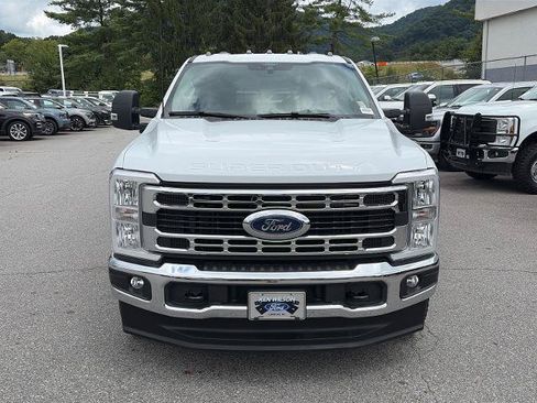 Certified 2026 Ford F350 XL w/ XL Chrome Package AWD/4WD image 5