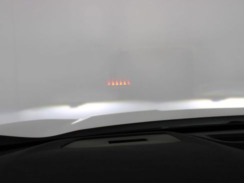 Used 2025 GMC Acadia Elevation image 12