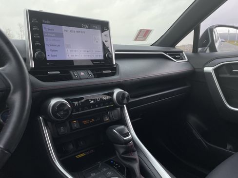 Used 2022 Toyota RAV4 XSE image 22