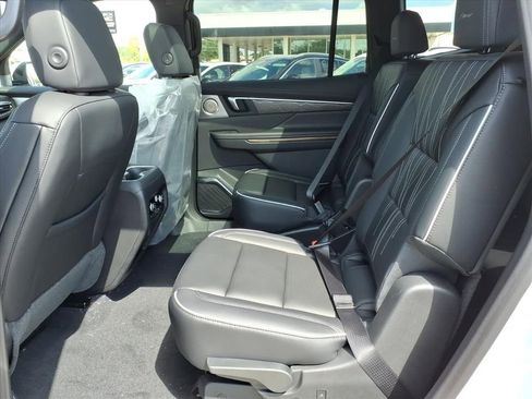 New 2026 Buick Enclave Avenir w/ Super Cruise Package image 14