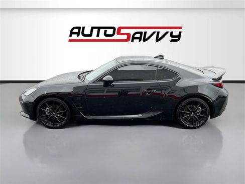 Used 2022 Toyota GR86 image 4
