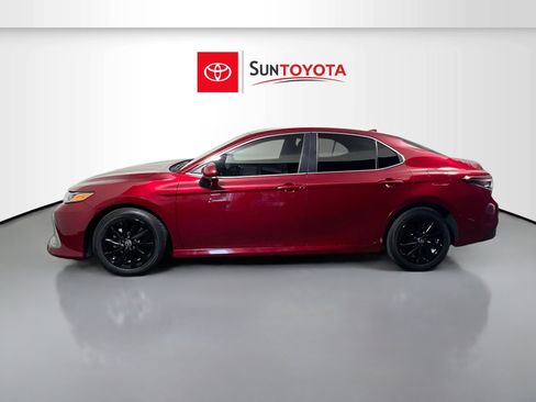 Used 2022 Toyota Camry LE FWD image 7