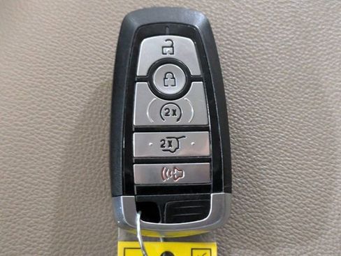 Used 2024 Ford Expedition Max Limited image 25