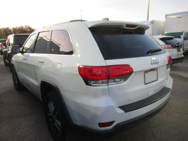Used 2018 Jeep Grand Cherokee Laredo RWD image 4