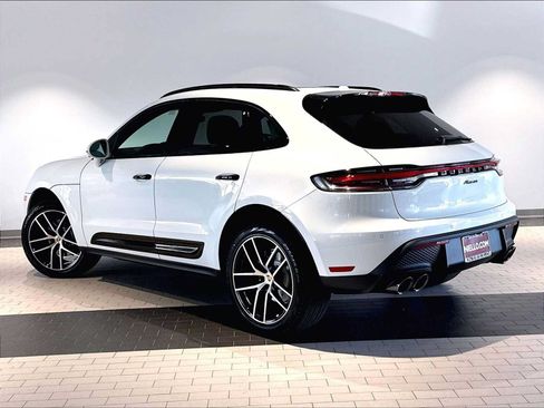 New 2026 Porsche Macan AWD/4WD image 3