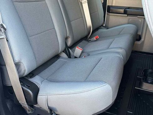 Used 2019 Ford F250 XL w/ XL Decor Group RWD image 20