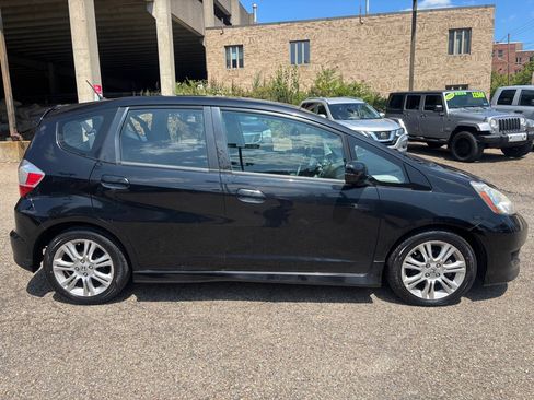 Used 2009 Honda Fit Sport image 4