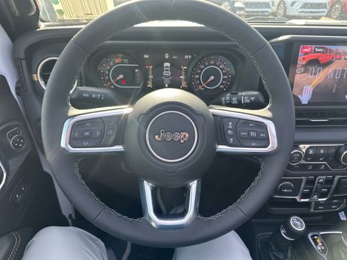 New 2025 Jeep Wrangler Unlimited Sahara image 16