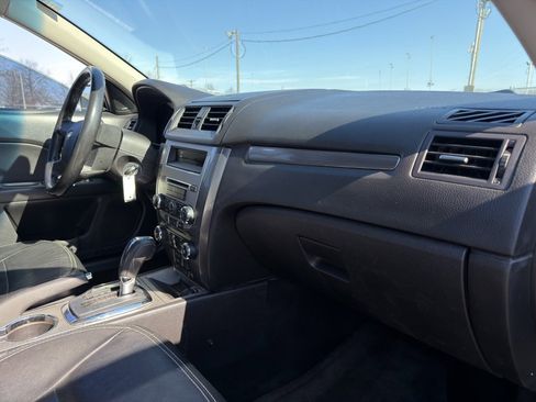 Used 2012 Ford Fusion SEL image 38
