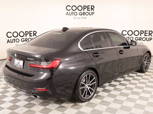 Used 2019 BMW 330i Sedan w/ Convenience Package RWD image 22