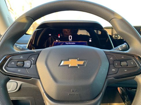 Used 2025 Chevrolet TrailBlazer LT image 25