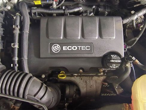 Certified 2019 Buick Encore Preferred image 28