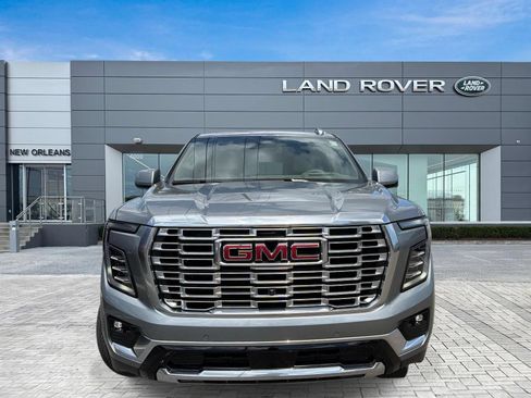 Used 2026 GMC Yukon XL Denali w/ Sun & Power Step Package RWD image 4