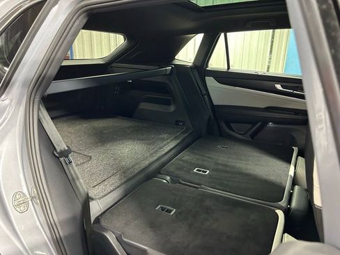 Used 2024 Volkswagen Atlas Cross Sport SEL Premium R-Line AWD/4WD image 45