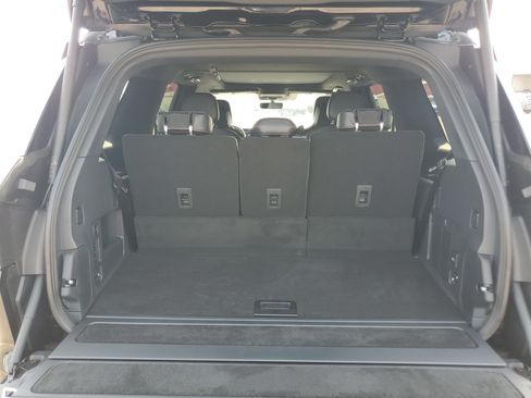 New 2027 Lincoln Navigator Black Label AWD/4WD image 32