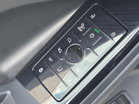 Used 2025 Audi Q6 e-tron Premium Plus w/ Premium Plus image 25