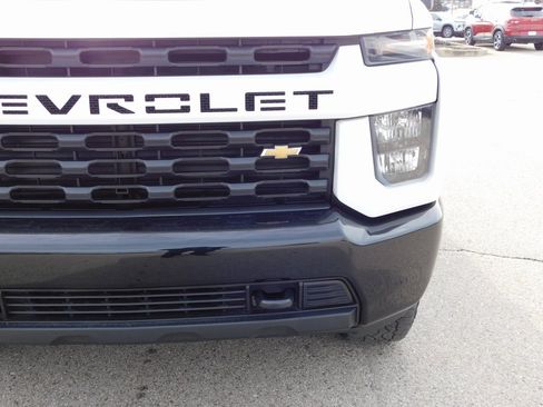 Used 2023 Chevrolet Silverado 2500 Custom image 12