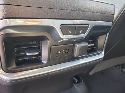 Used 2021 GMC Sierra 1500 SLT w/ SLT Premium Package AWD/4WD image 25
