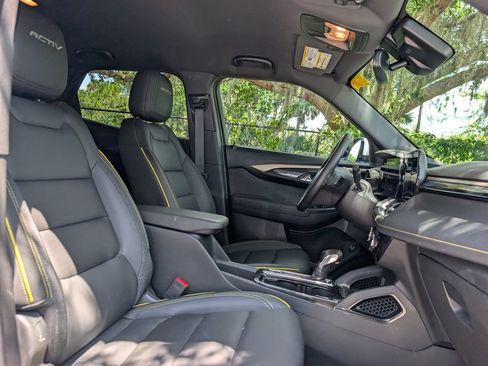 Used 2025 Chevrolet TrailBlazer ACTIV w/ Convenience Package FWD image 18