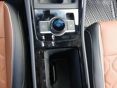 New 2026 Volkswagen Tiguan SEL R-Line AWD/4WD image 20
