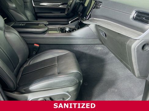 Used 2022 Jeep Wagoneer Series II image 24