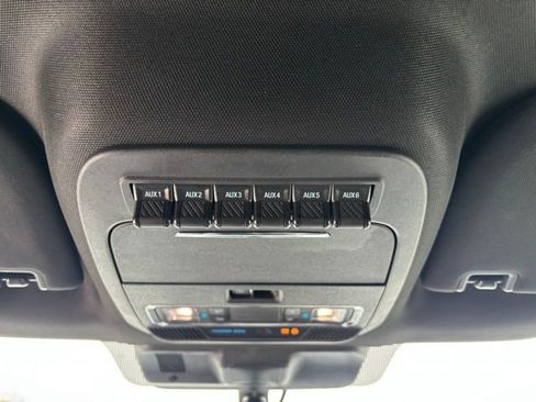 Used 2024 Ford F350 Platinum w/ Tremor Off-Road Package image 37