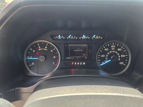 Used 2019 Ford F150 XLT w/ Equipment Group 302A Luxury AWD/4WD image 18
