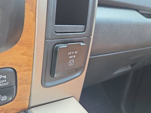 Used 2018 RAM 1500 Laramie Longhorn w/ Convenience Group AWD/4WD image 19