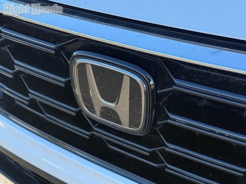 Used 2023 Honda CR-V EX-L image 7