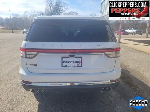 Used 2023 Lincoln Aviator AWD w/ Premium Package image 4