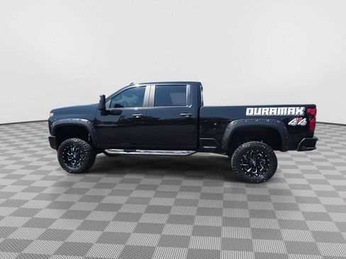 Used 2022 Chevrolet Silverado 2500 Custom w/ Custom Value Package AWD/4WD image 5
