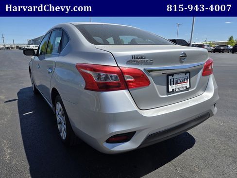 Used 2019 Nissan Sentra S FWD image 32
