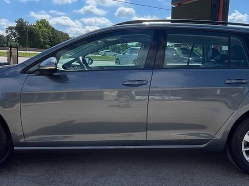Used 2015 Volkswagen Golf SportWagen FWD image 7