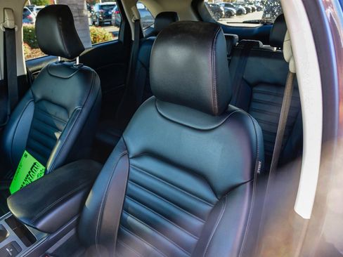 Used 2022 Ford Edge SEL w/ Convenience Package image 22