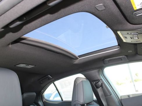 Certified 2025 Lexus UX 300h FWD image 6