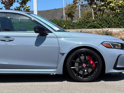 Used 2025 Honda Civic Type R image 37