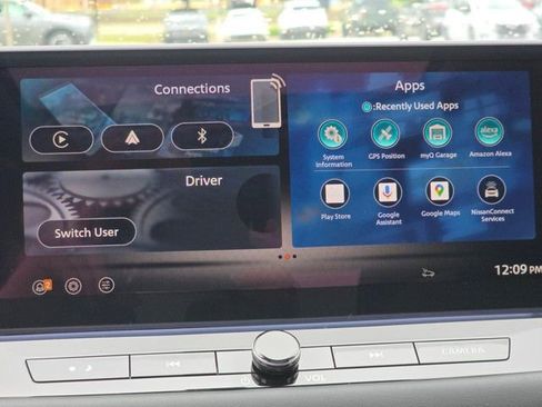 New 2025 Nissan Rogue SL w/ Tech Package image 11