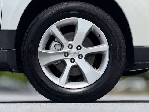 Used 2013 Subaru Outback 2.5i Limited AWD/4WD image 21