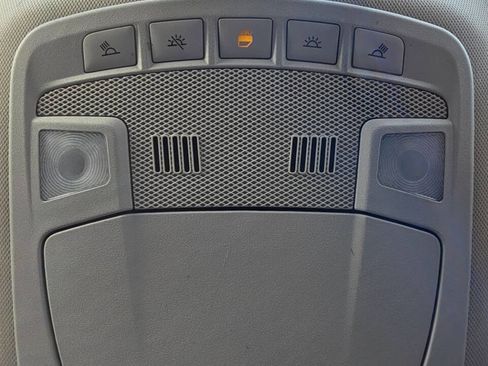 Used 2016 Ford Fusion SE image 18