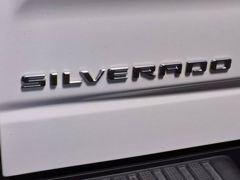 Used 2022 Chevrolet Silverado 1500 LT image 8