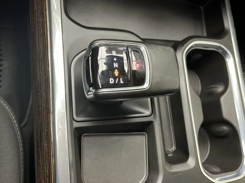 Certified 2023 GMC Sierra 1500 Elevation image 25