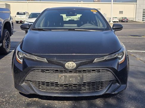 Used 2019 Toyota Corolla SE FWD image 2